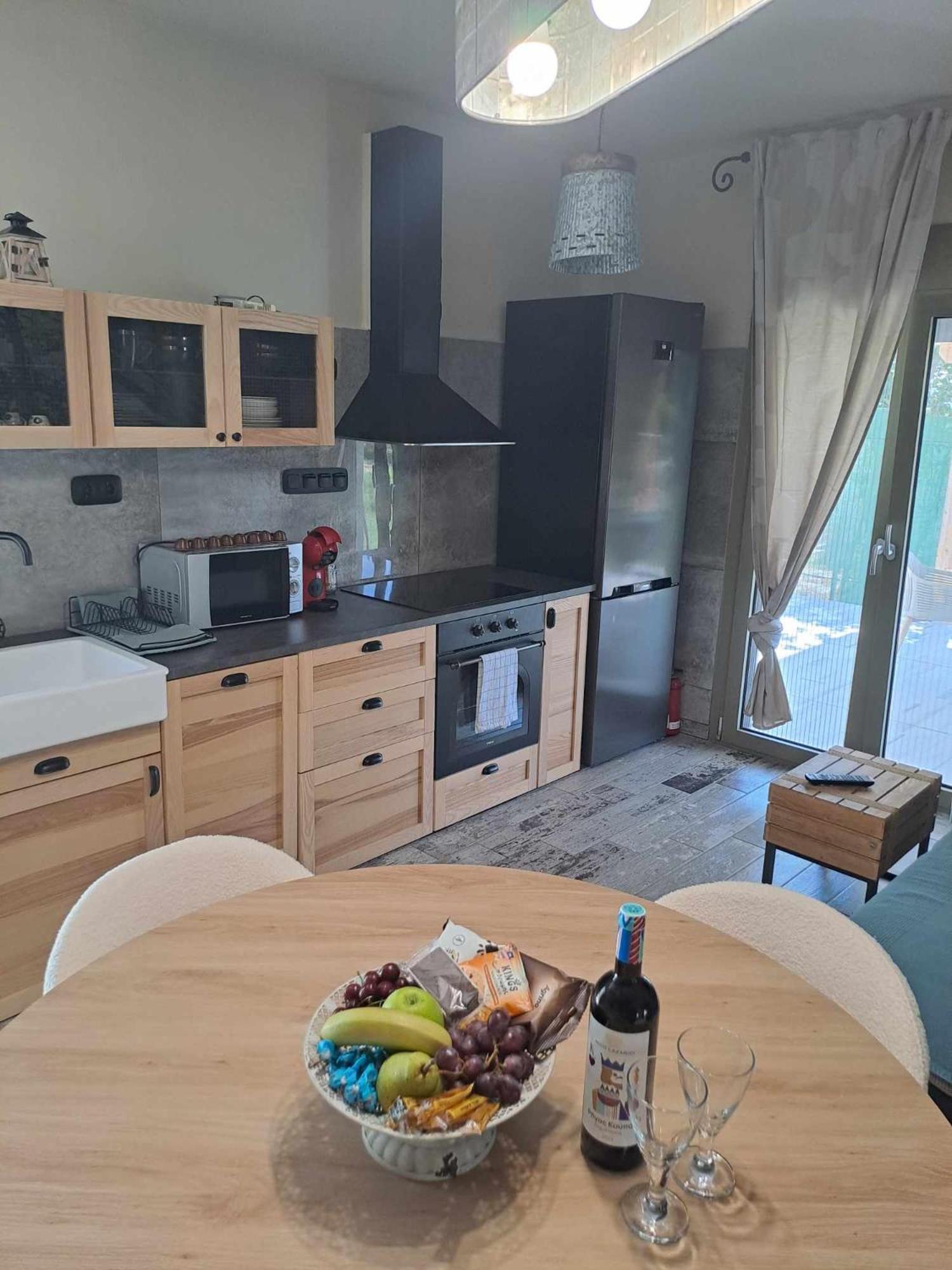 Kt Villa ترولو المظهر الخارجي الصورة